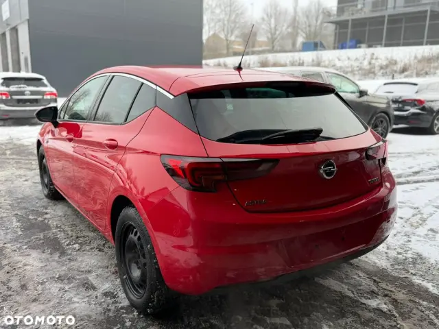 OPEL Astra 1.4 Turbo Edition