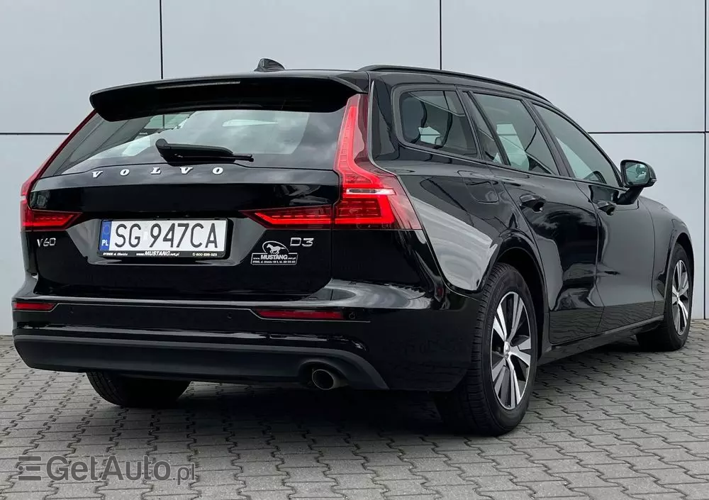 VOLVO V60 D3 Momentum