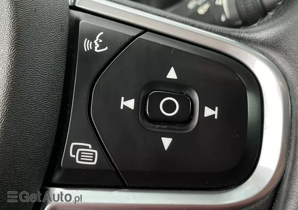 VOLVO V60 D3 Momentum