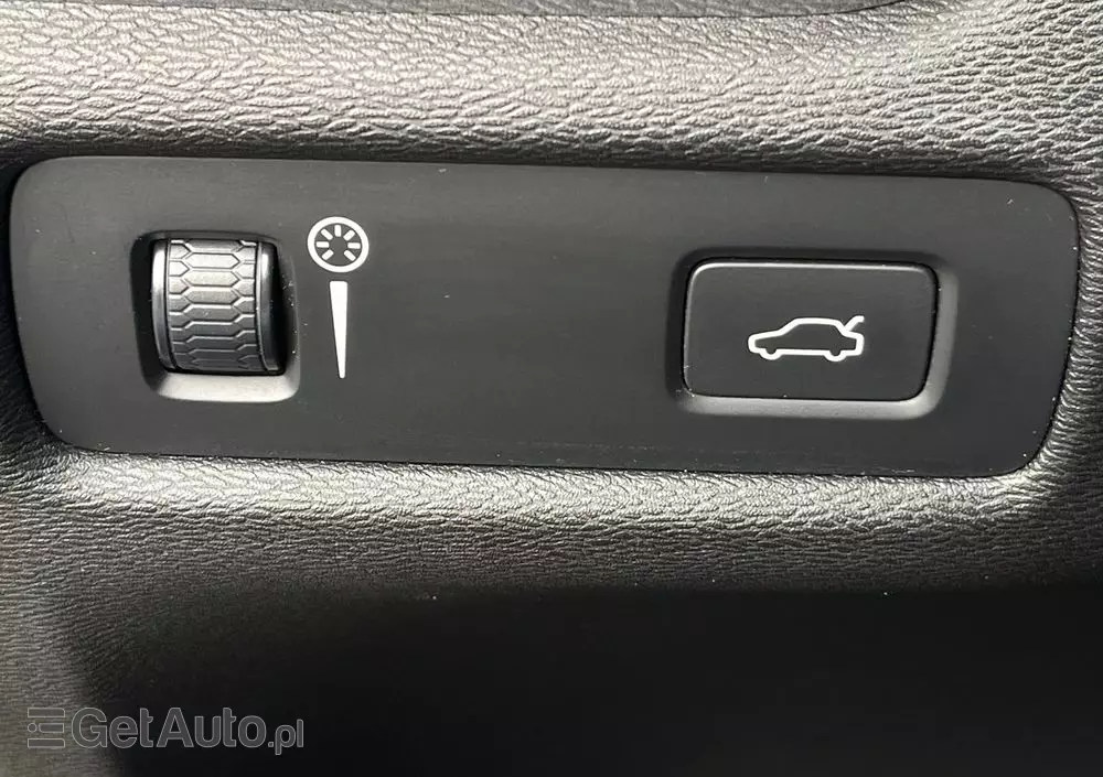 VOLVO V60 D3 Momentum