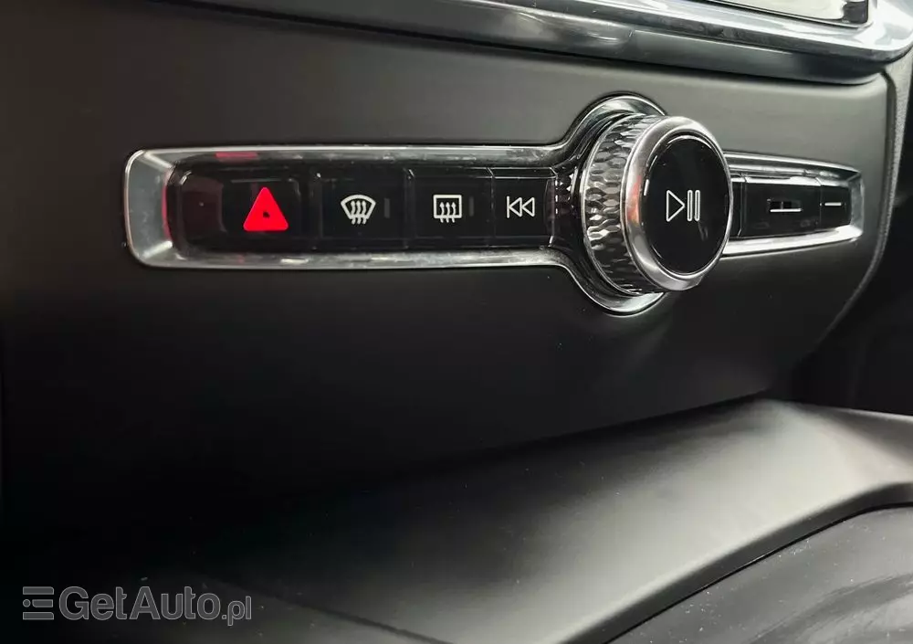 VOLVO V60 D3 Momentum