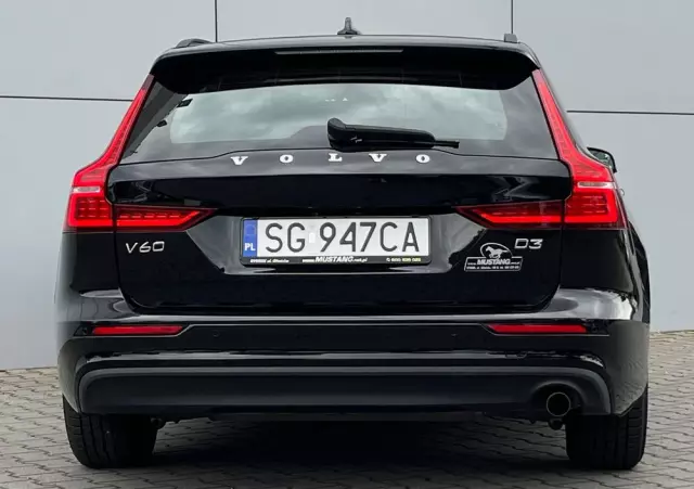 VOLVO V60 D3 Momentum