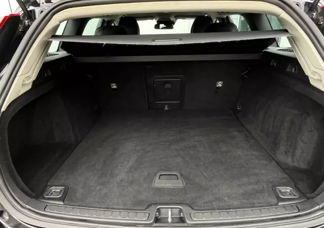 VOLVO V60 D3 Momentum