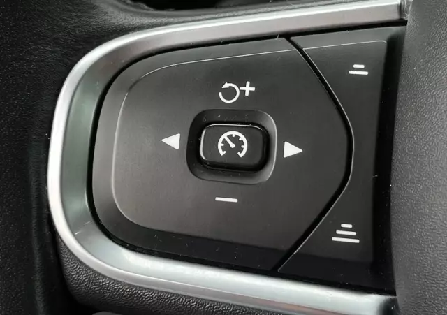 VOLVO V60 D3 Momentum