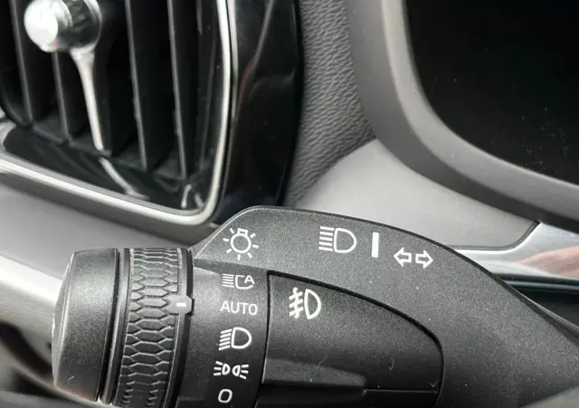 VOLVO V60 D3 Momentum