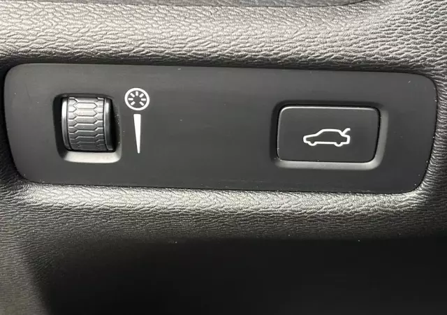 VOLVO V60 D3 Momentum