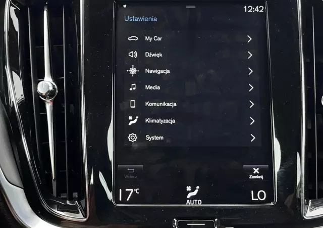 VOLVO V60 D3 Momentum