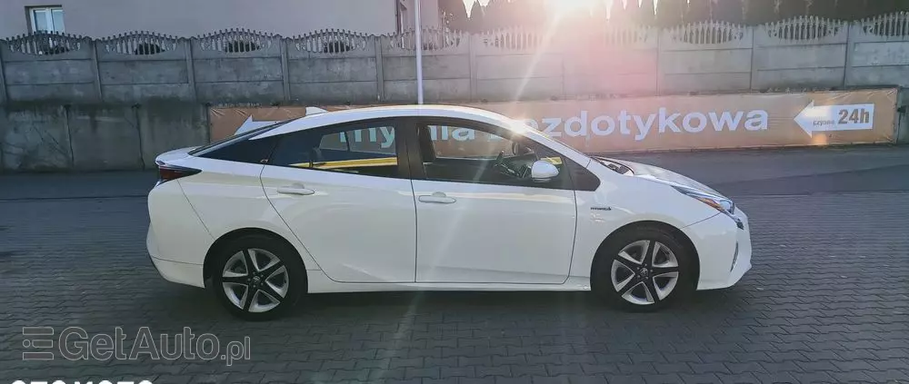 TOYOTA Prius 1.8 Hybrid Prestige