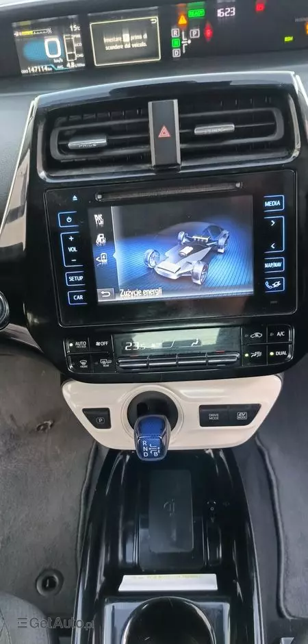 TOYOTA Prius 1.8 Hybrid Prestige