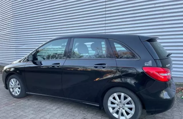 MERCEDES-BENZ Klasa B 