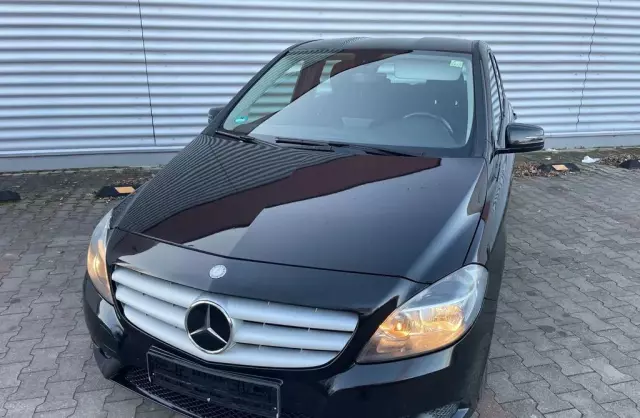 MERCEDES-BENZ Klasa B 