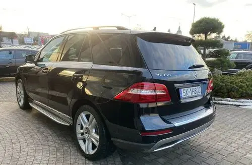 MERCEDES-BENZ ML 