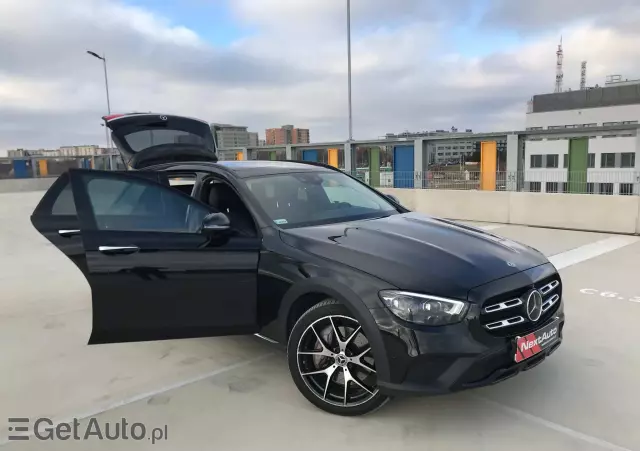 MERCEDES-BENZ Klasa E 400 d 4-Matic All-Terrain Avantgarde
