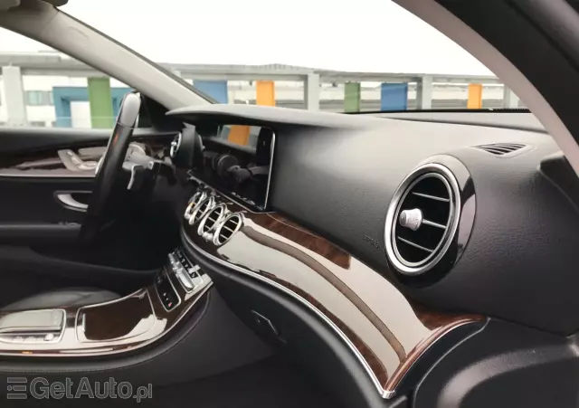 MERCEDES-BENZ Klasa E 400 d 4-Matic All-Terrain Avantgarde