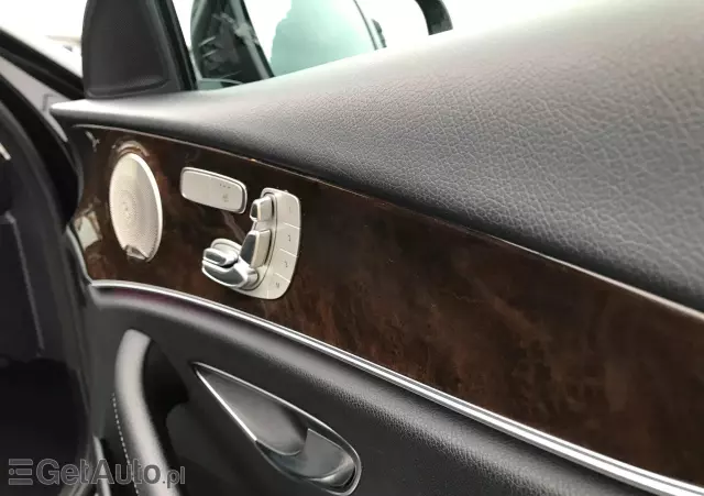 MERCEDES-BENZ Klasa E 400 d 4-Matic All-Terrain Avantgarde