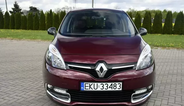 RENAULT Scenic 