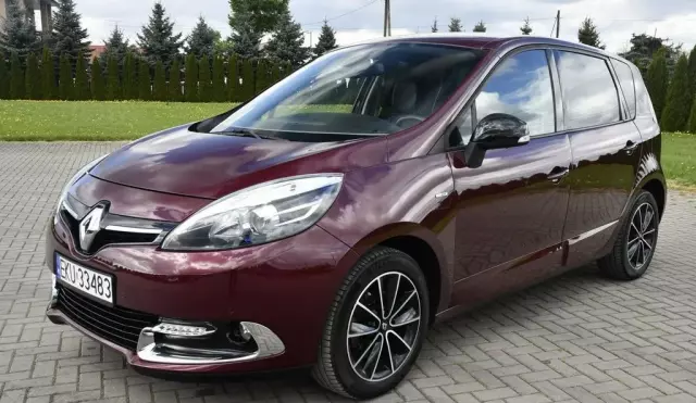RENAULT Scenic 