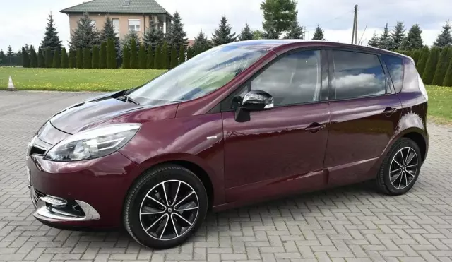 RENAULT Scenic 