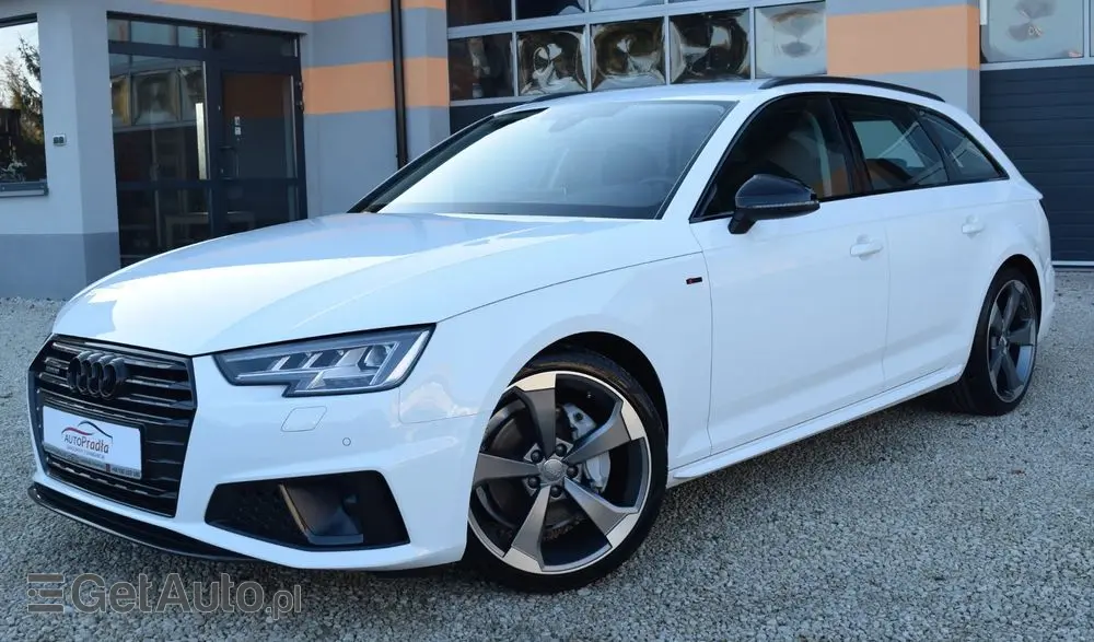 AUDI A4 Avant 2.0 TDI Quattro Sport S tronic