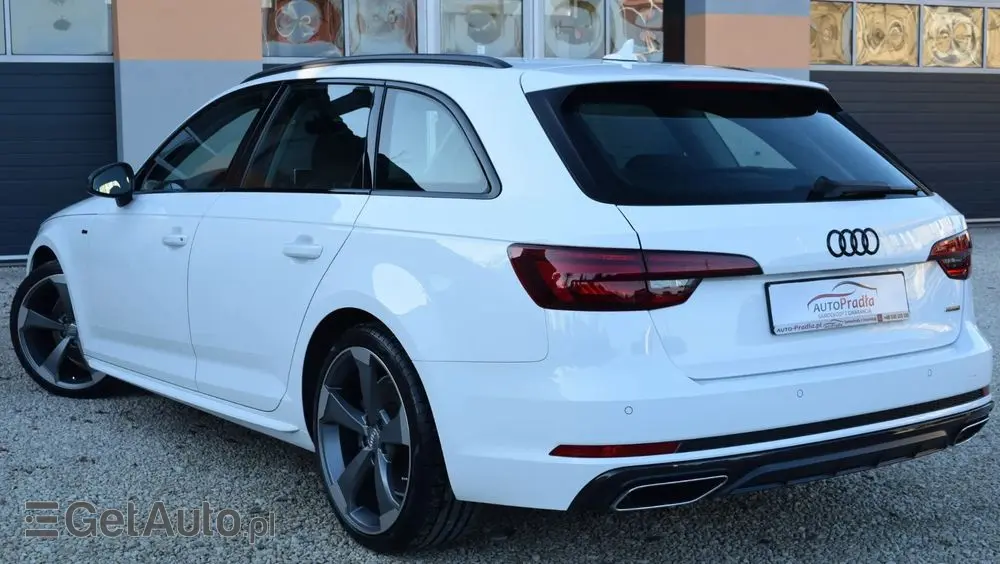 AUDI A4 Avant 2.0 TDI Quattro Sport S tronic