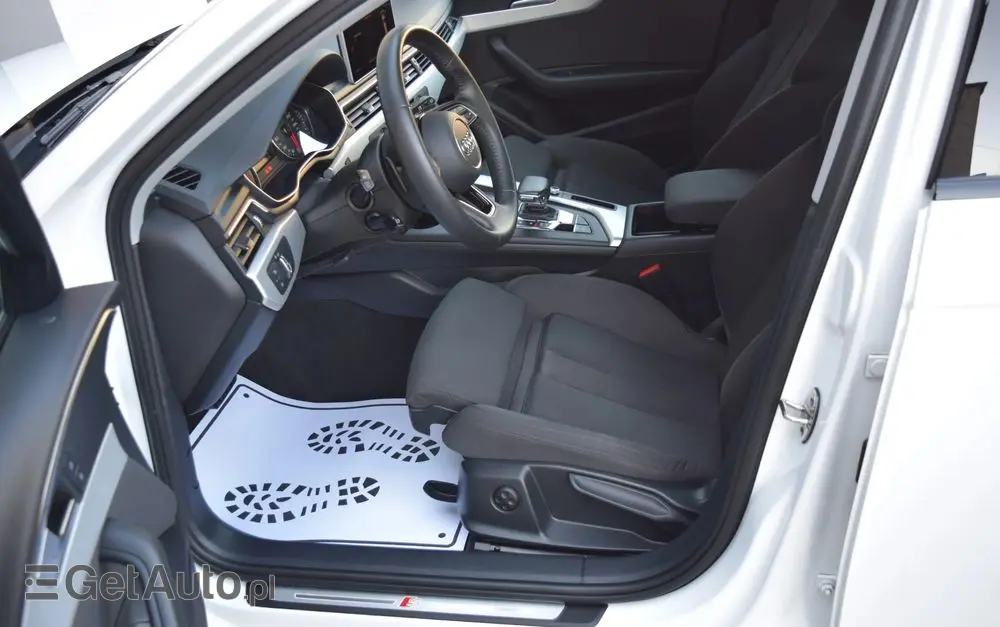AUDI A4 Avant 2.0 TDI Quattro Sport S tronic