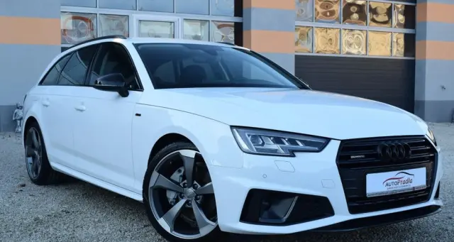 AUDI A4 Avant 2.0 TDI Quattro Sport S tronic