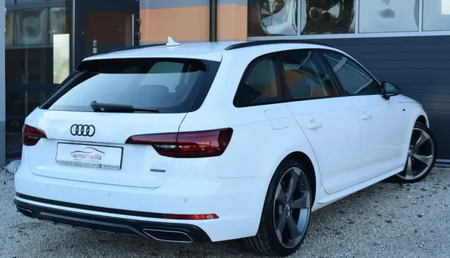 AUDI A4 Avant 2.0 TDI Quattro Sport S tronic