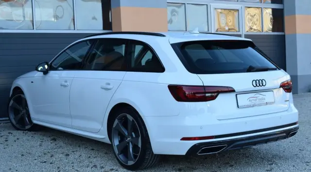 AUDI A4 Avant 2.0 TDI Quattro Sport S tronic