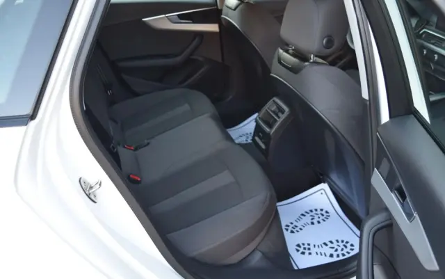 AUDI A4 Avant 2.0 TDI Quattro Sport S tronic