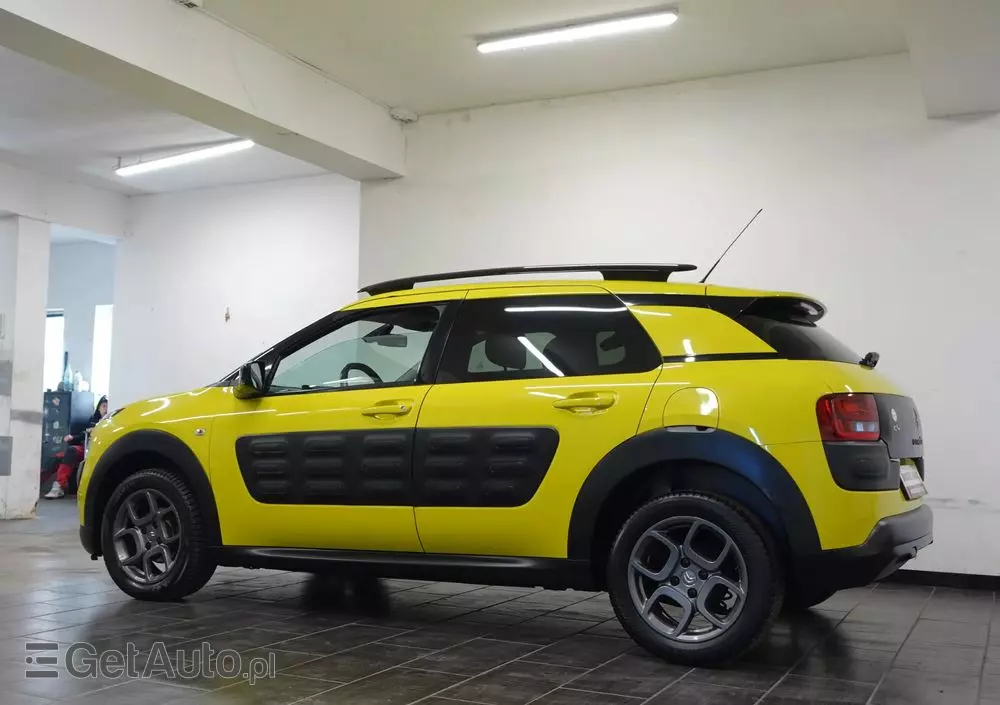 CITROËN C4 Cactus 1.2 PureTech Shine EU6