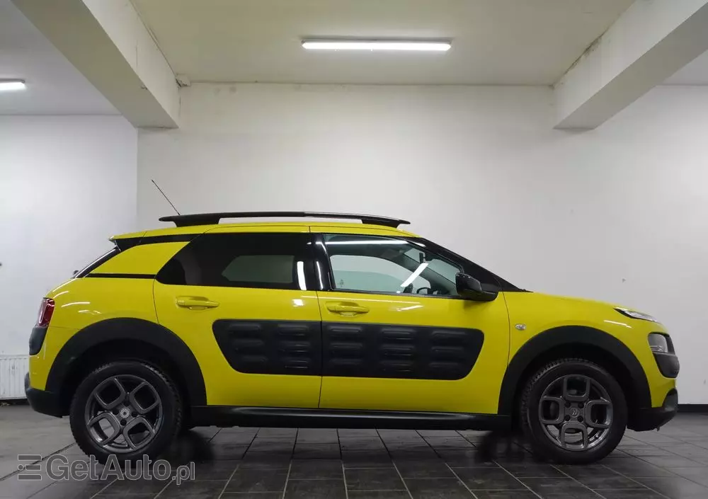 CITROËN C4 Cactus 1.2 PureTech Shine EU6
