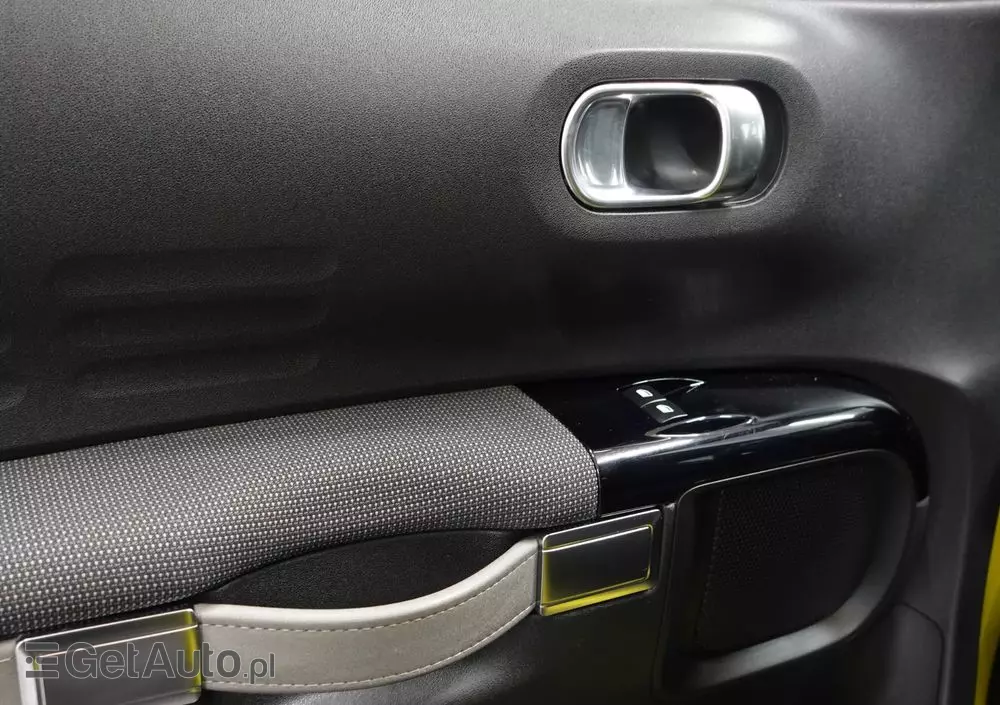 CITROËN C4 Cactus 1.2 PureTech Shine EU6