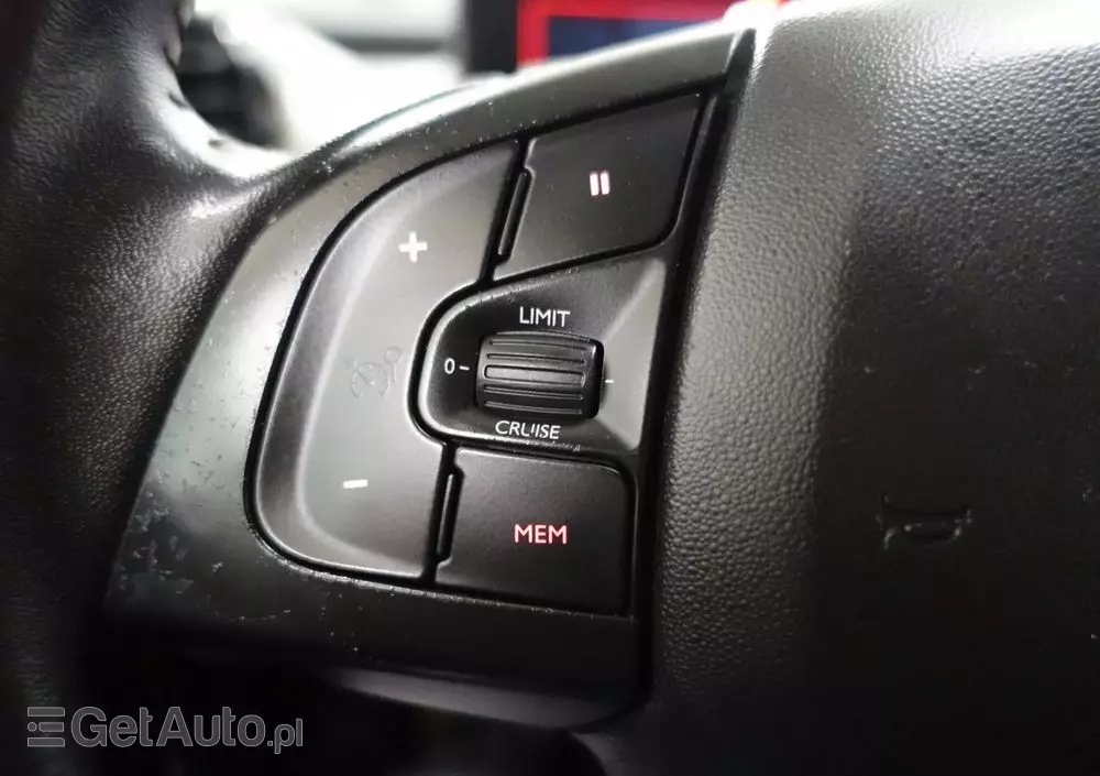 CITROËN C4 Cactus 1.2 PureTech Shine EU6