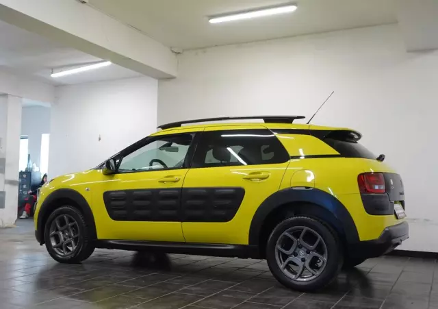 CITROËN C4 Cactus 1.2 PureTech Shine EU6