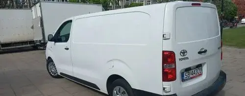 TOYOTA Proace 