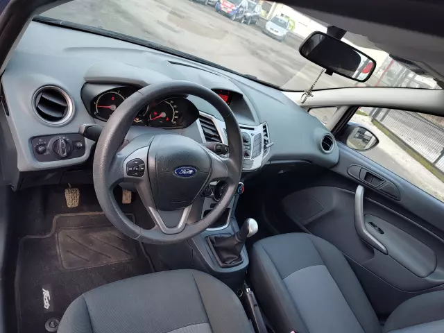 FORD Fiesta Ambiente