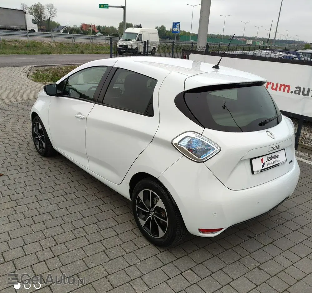 RENAULT Zoe 