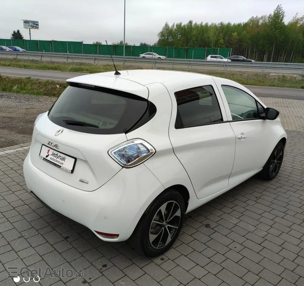 RENAULT Zoe 