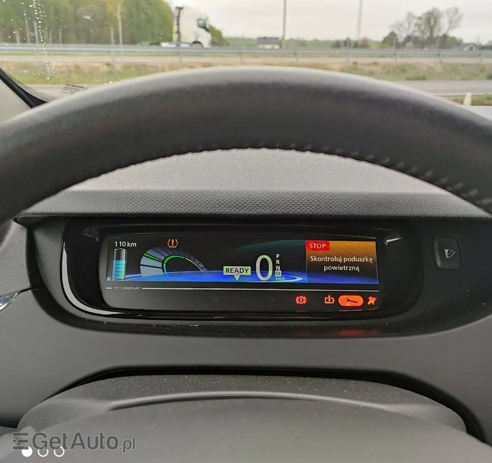 RENAULT Zoe 