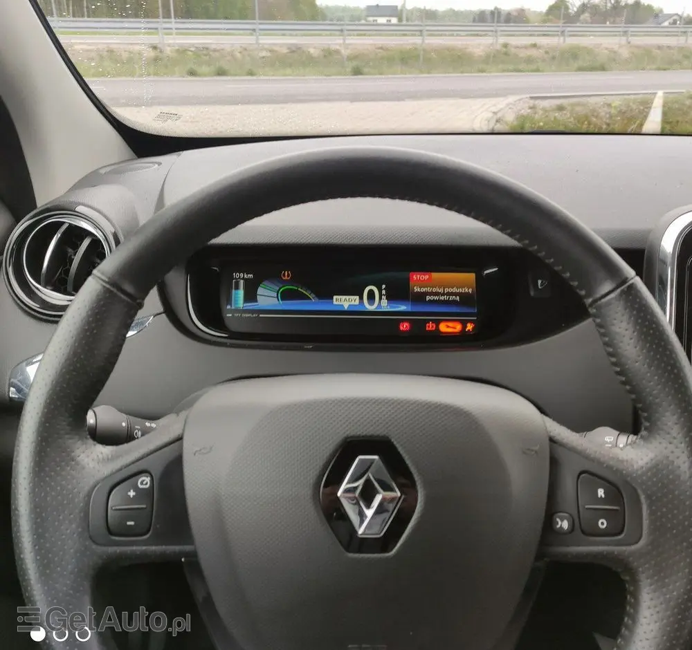 RENAULT Zoe 