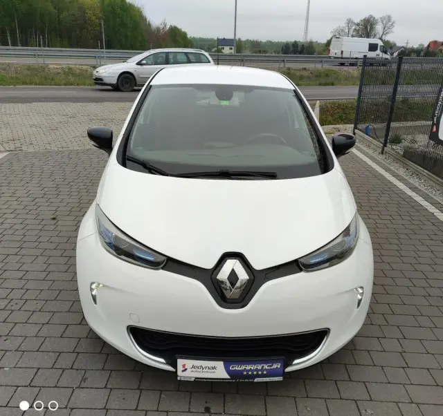 RENAULT Zoe 