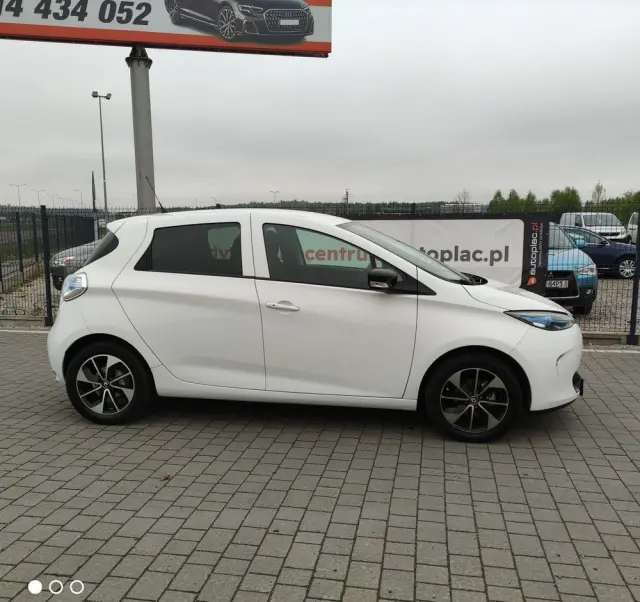 RENAULT Zoe 