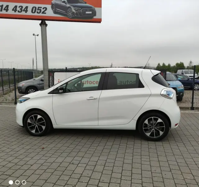 RENAULT Zoe 