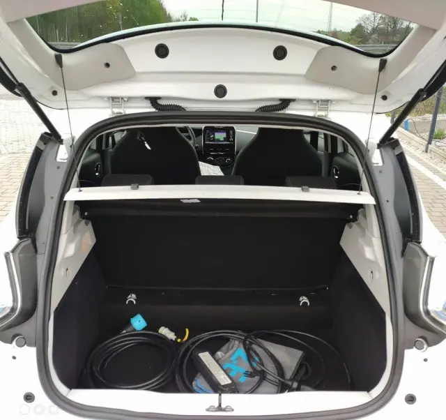 RENAULT Zoe 