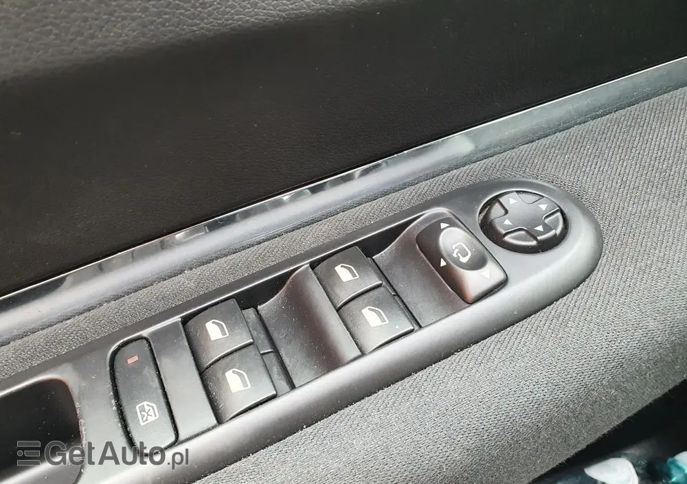 PEUGEOT 3008 1.6 BlueHDi Allure S&S EAT6