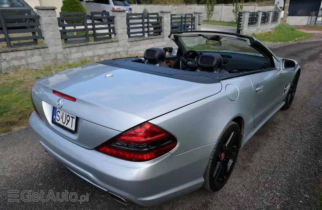 MERCEDES-BENZ SL 