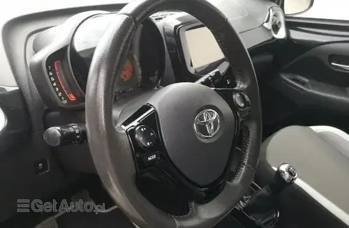 TOYOTA Aygo 
