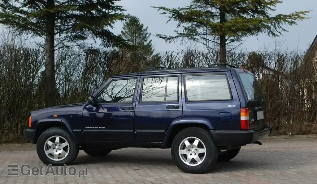 JEEP Cherokee 