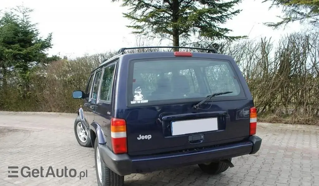 JEEP Cherokee 