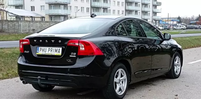 VOLVO S60 2.0 D2 (120 KM)